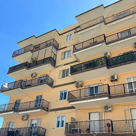 Apartment Dyo Adelfia, Elegante 